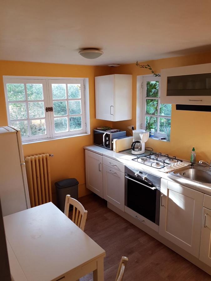 Appartement De Charme Au Manoir ! 勒勒莱克凯尔于永 外观 照片